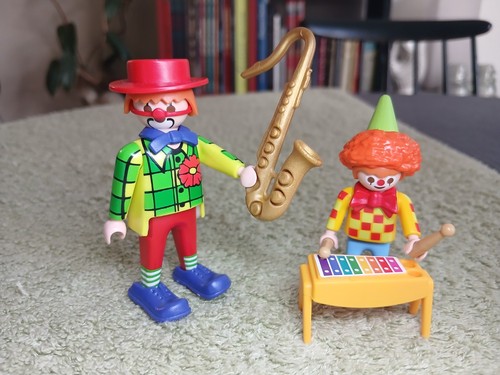 Clowns musiciens 4787