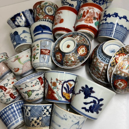 Anciennes tasses choko soba - à,