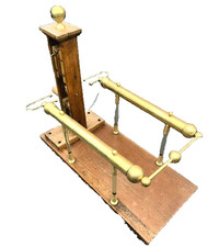 Instrument scientifique - Machine de Ramsden sur son support bois-XIX-ème
