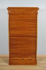 Classeur à rideau signé Pichon