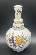Vase en faïence de Nevers