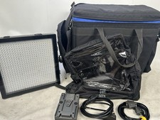 Panneau LED Bi-Color 1x1 Avec