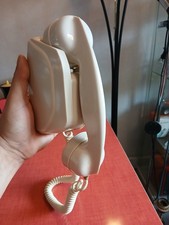 VINTAGE  téléphone mural  Ericsson de 1961 en bakélite  en très bon état