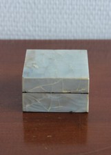 belle petite boite à bijoux carré nacré rangement déco