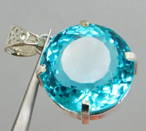 Naturel 110 topaze bleu - 110,