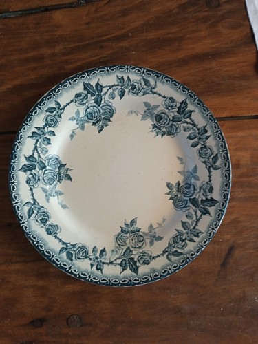 Assiette ancienne