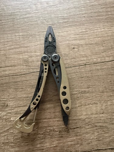 Leatherman skeletool coyote - skeletool,