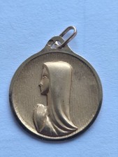 PENDENTIF MEDAILLE RELIGIEUSE