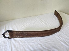 Sangle en cuir pour cheval  83 cm de long