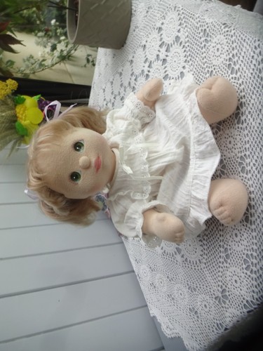 Poupee child mon - mon, enfant