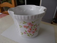 Cache pot en céramique avec