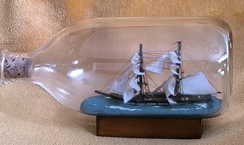 Bateau bouteille vintage - bateau, en