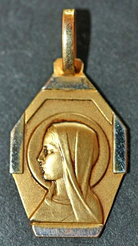 Belle médaille religieuse