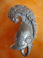 insigne casque de Carabinier