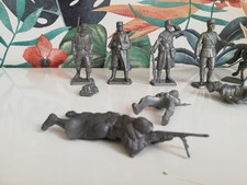  Figurines mokarex  14-18  