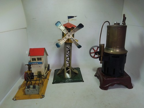 Ancien jouet vapeur - jouet,