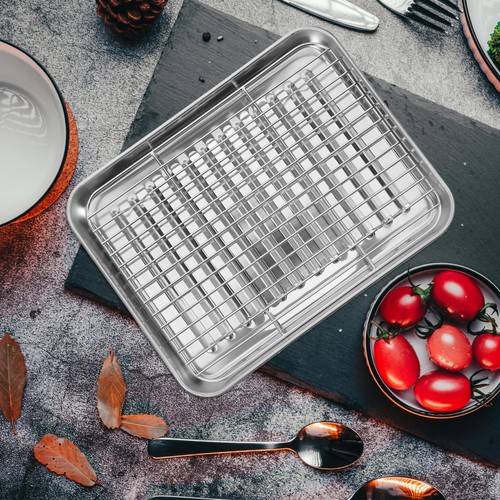 Plat four avec grille - plat,