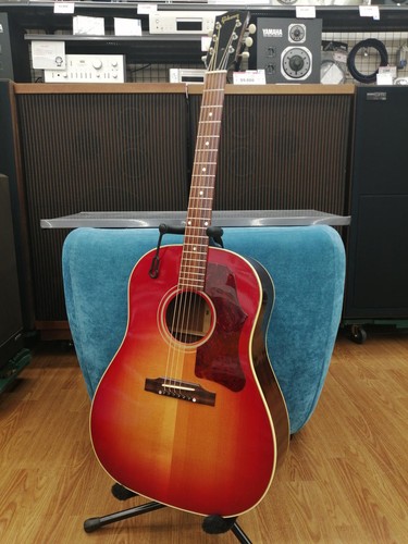 Gibson 45 - j-45, (no260329)
