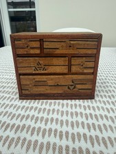 Ancienne mini commode