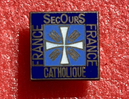 B01 boutonnière secours - boutonnière,