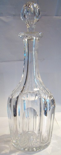 Très belle carafe cristal - très,