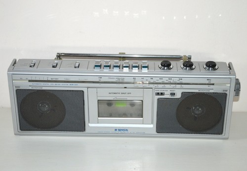 Ancienne radio cassette - ancienne, k7