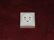 Socle Prise et boitier saillie