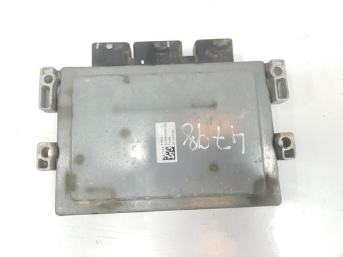 8200473744 boîtier moteur uce