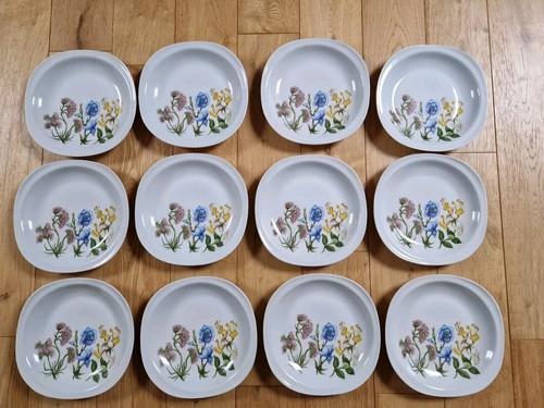 Lot assiettes fleurie - lot,