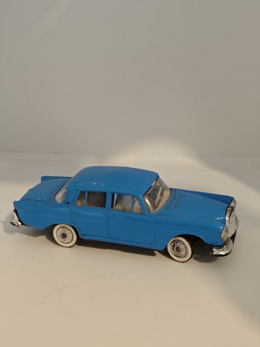 Norev plastique mercedes - norev, 1/43