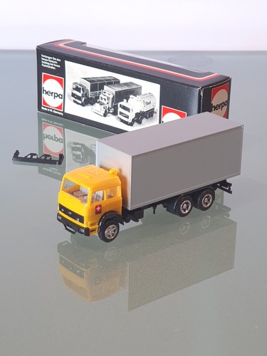 Iveco om saurer fourgon - om,