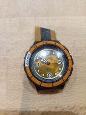 Montre de marque Swatch V8