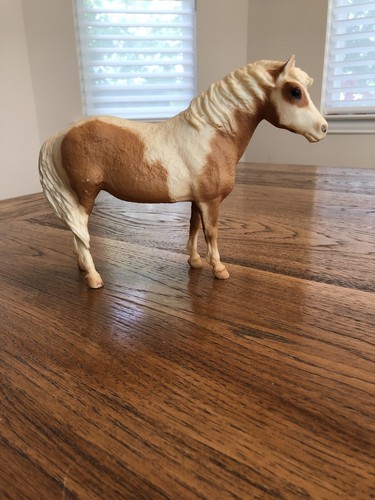 Breyer misty mare - breyer,