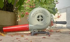 Ancien four de forge vintage outil de forgeron souffleur à main ventilateur p...