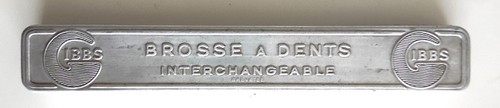 Boite brosse dents - dents, gibbs