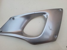 flanc carénage avant droit