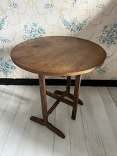 Petite Table Vigneronne À