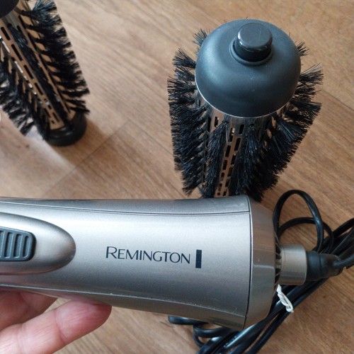 Sèche cheveux brosse - sèche-cheveux,