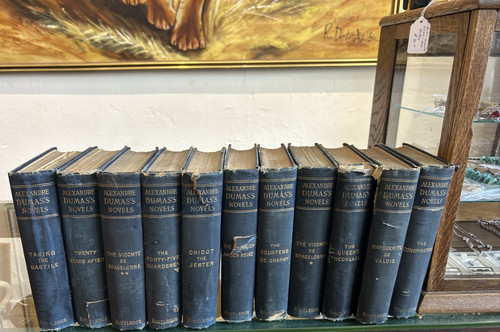 Volume antique set of - antique,