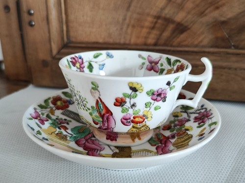 Tasse sous soucoupe - tasse,