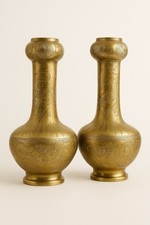 Paire de grands vases chinois en bronze doré marque Da Ming Xuande Nian Zhi 