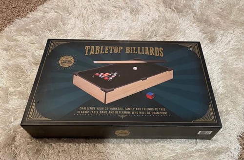 Tabletop billiards pool table