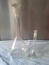 2 Pièces Fioles Jaugées avec