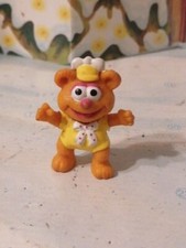 1986 Muppets BÉBÉ FOZZIE OURS EN PELUCHE jaune
