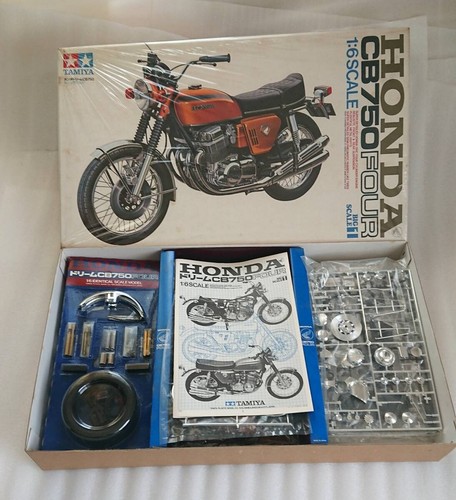 Tamiya honda dream - tamiya, 1/6