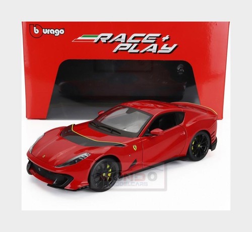 Burago ferrari 812 - 1:18,