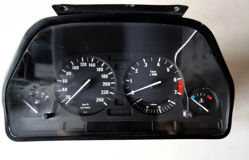 Bmw series e34 525i - 5,