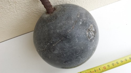 Ancienne grosse boule rampe - grosse,