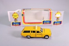 LE3017 Voiture 1/43 1/43 000 Agat "M" Taxi GAZ 2402 jaune made in Russia USSR