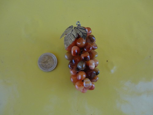 Grappe raisin pierres - raisin,
